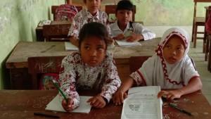 aktivitas-belajar-mengajar-di-sekolah-kabupaten-serang.jpg