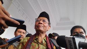 cawapres-Mahfud-MD-menga.jpg