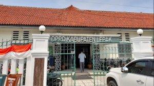 gedung-dprd-lebak-lebak-lebak.jpg