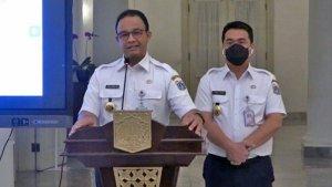 gubernur-dki-jakarta-anies-baswedan-mengumumkan-penerapan-psbb-total.jpg