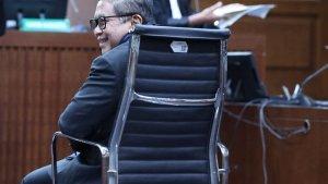 hasto-disidang.jpg