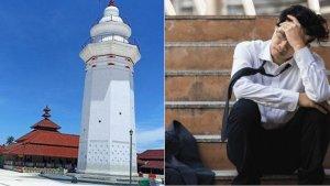 ilustrasi-menara-banten-dan-seorang-pengangguran.jpg
