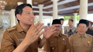 lucky-hakim-liburan-ke-jepang.jpg