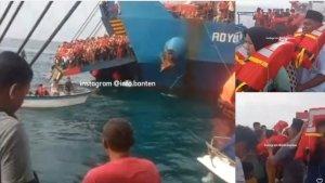 penumpang-panik-saat-kapal-ferry-kmp-royce-1-terbakar.jpg