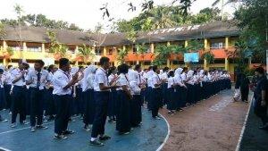 sejumlah-siswa-smp-12-jakarta.jpg