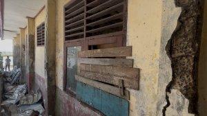 sekolah-rusak-sdn-alang-alang.jpg