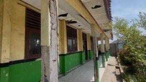 sekolah-rusak-serang.jpg