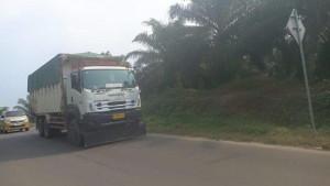 truk-galian-c-lebak-x.jpg