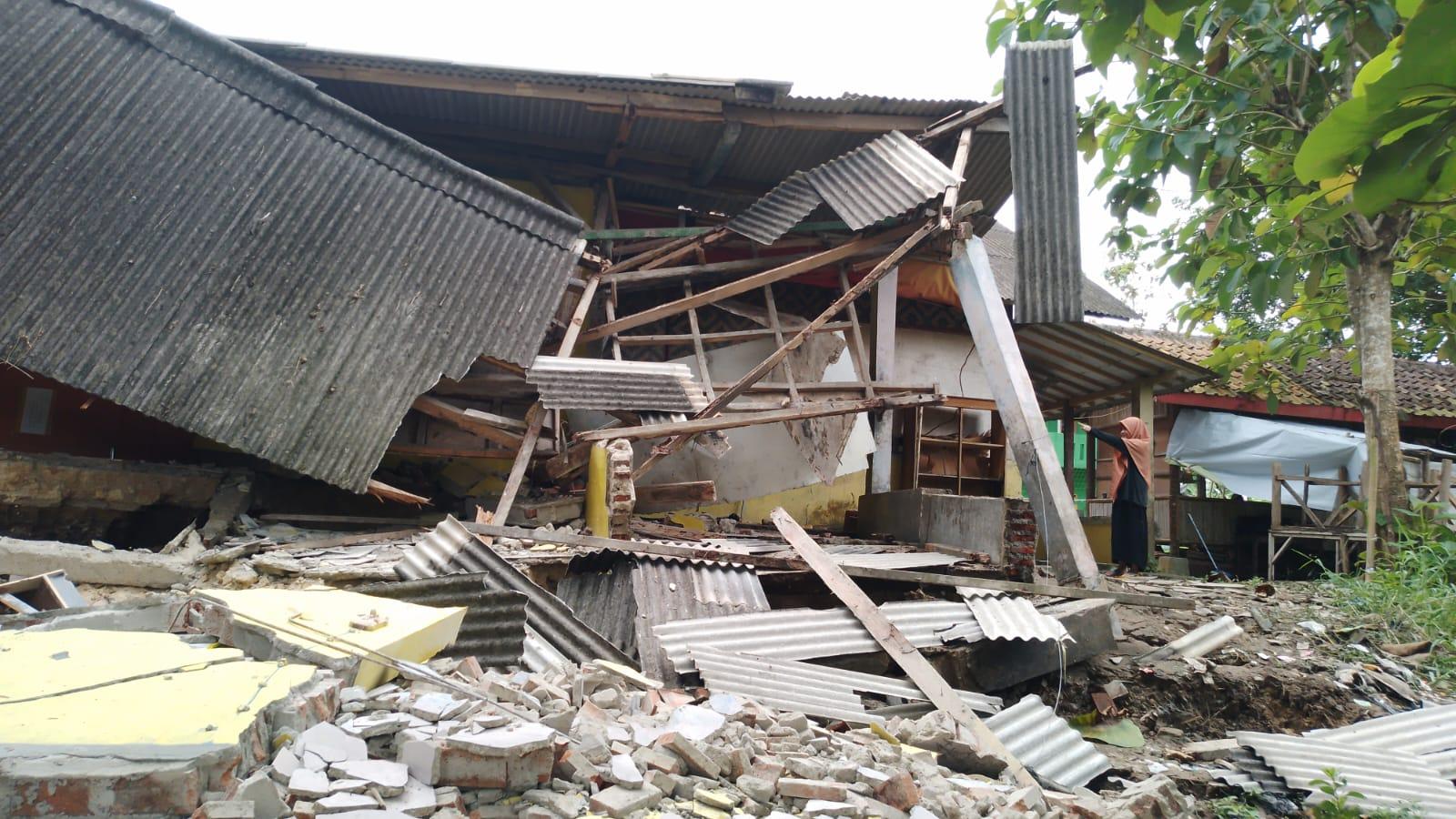 BPBD Lebak Ungkap Penyebab Bangunan Ponpes Nurul Faidzin Ambruk: 'Bukan Pergerakan Tanah'