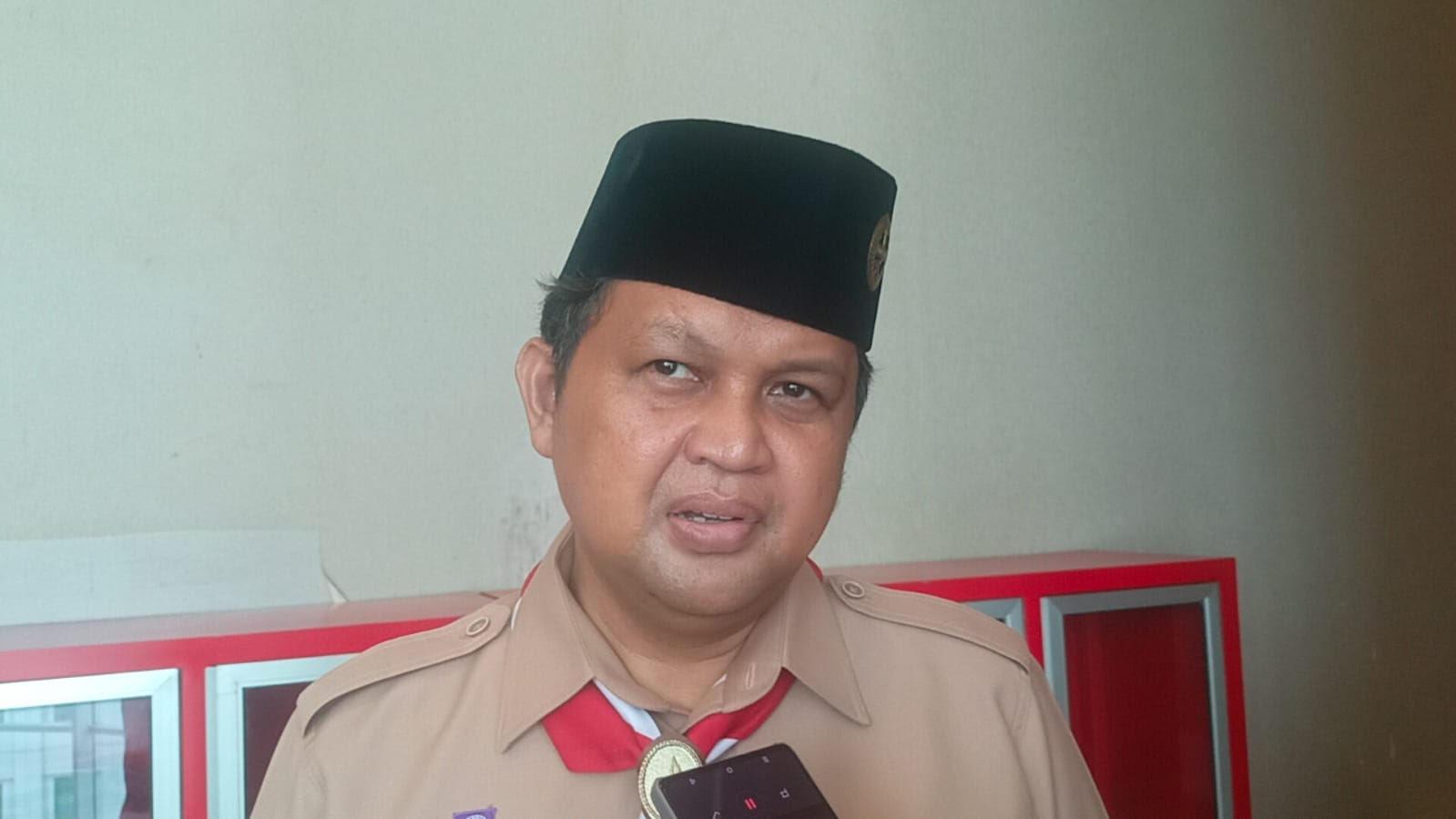 Kepala-Dinas-Pendidikan-dan-Kebudayaan-Kota-Tangerang-Selatan-Deden-Deni-s.jpg