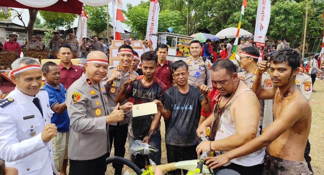 Lomba-HUT-RI-Wakapolda-Banten-Kapolres-Cilegon.jpg