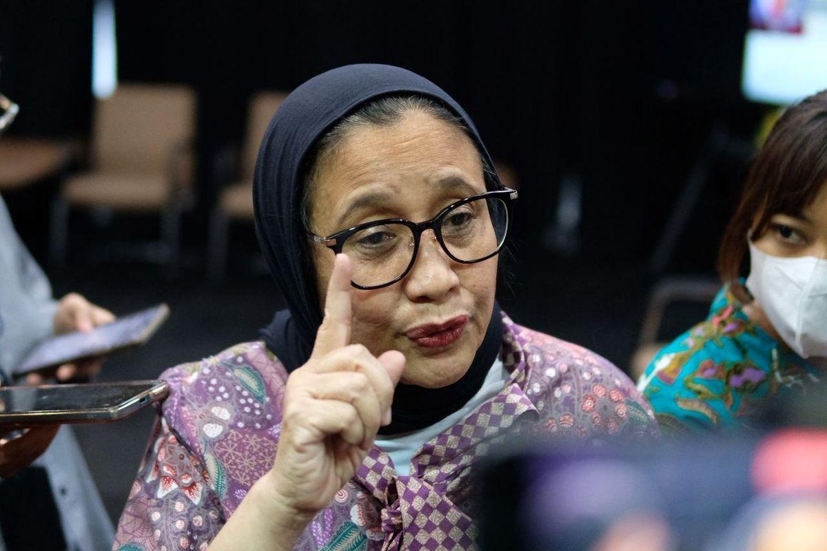 Nanik-S-Deyang-sebagai-Kepala-BGN.jpg