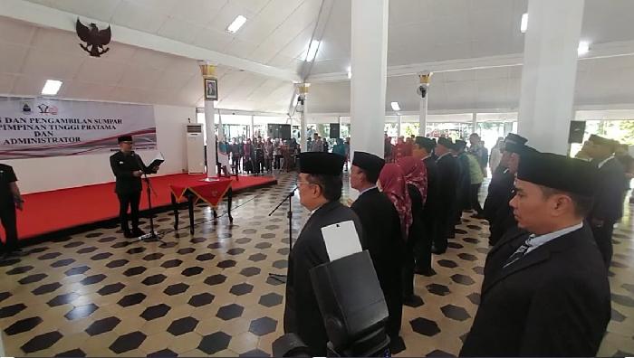PELANTIKAN-PEJABAT-LEBAKK.jpg