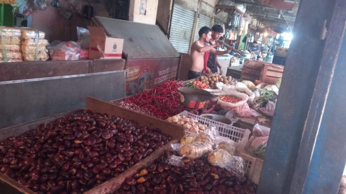 Pasar-Ciruas-Serang-Senin-2422025.jpg