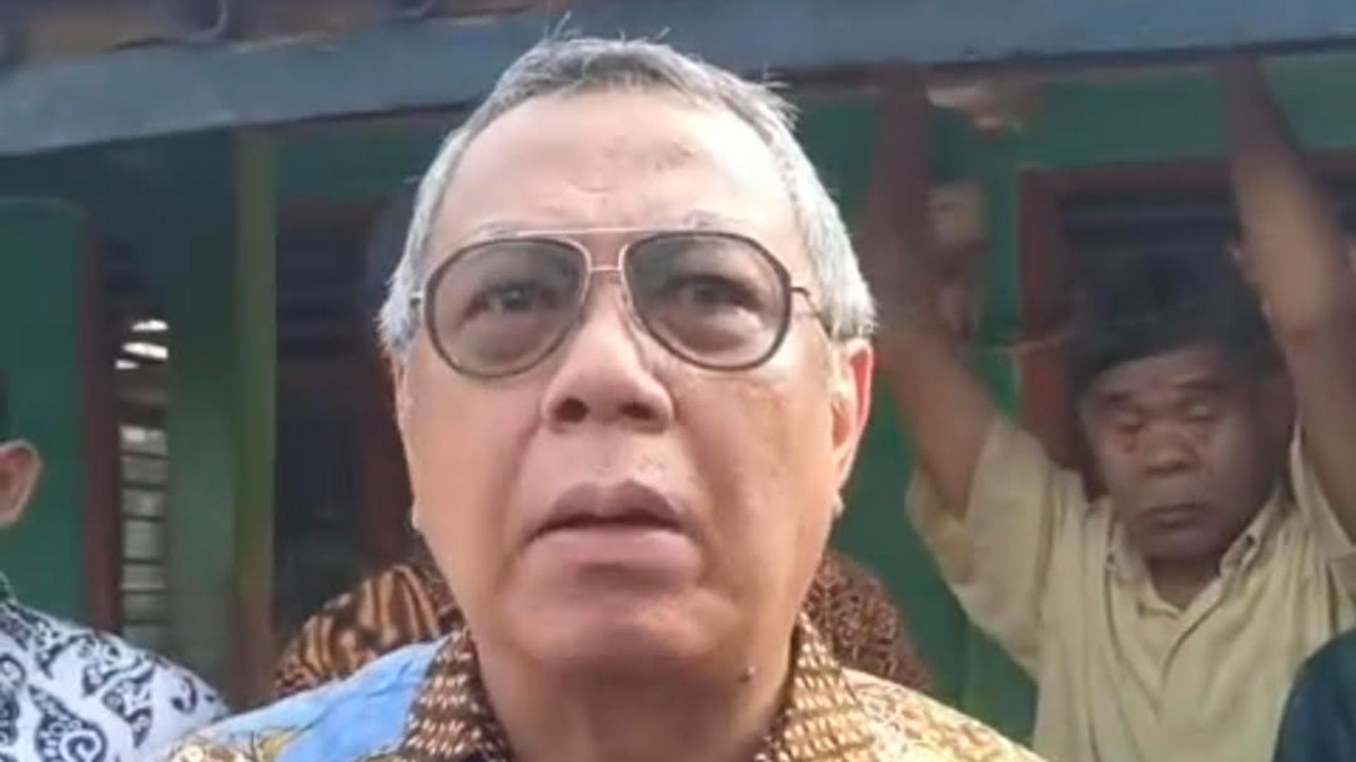RTLH-Wali-Kota-Tangerang-Selatan-Benyamin-Davnie-sa.jpg