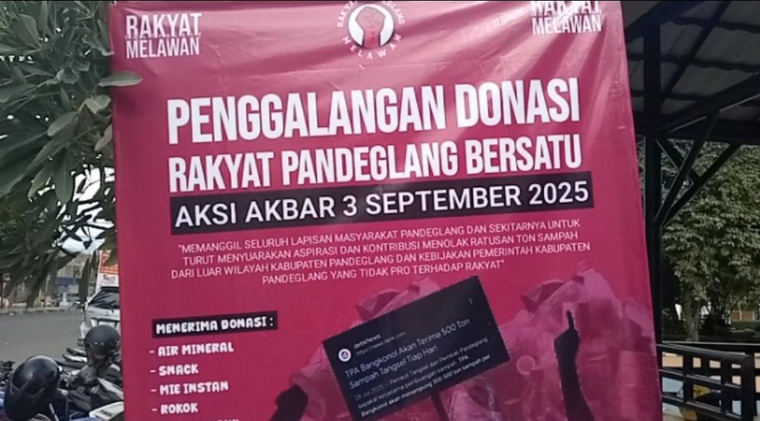 Spanduk-ajakan-demo-pemkab-pandeglang.jpg