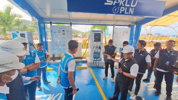 Stasiun-Pengisian-Kendaraan-Listrik-Umum-atau-SPKLU-di-Pelabuhan-Eksekutif-Merak.jpg