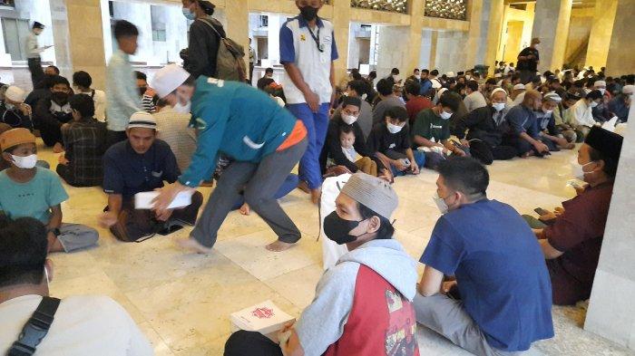 masjid-istiqlal-akhirnya-kembali-mengadakan-buka-puasa-bersama-bukber-setelah-absen-2-tahun.jpg