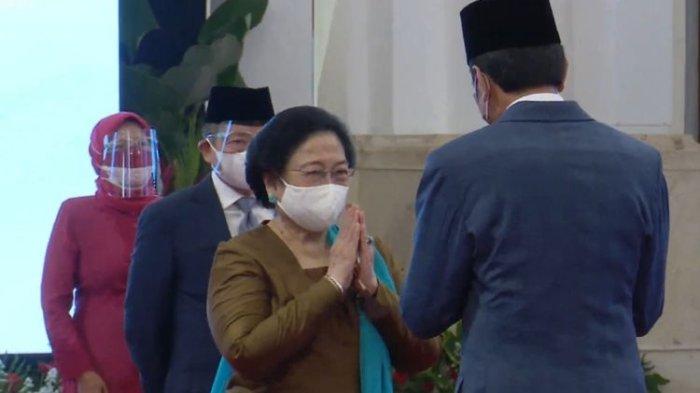 megawati-dan-jokowi-brin.jpg
