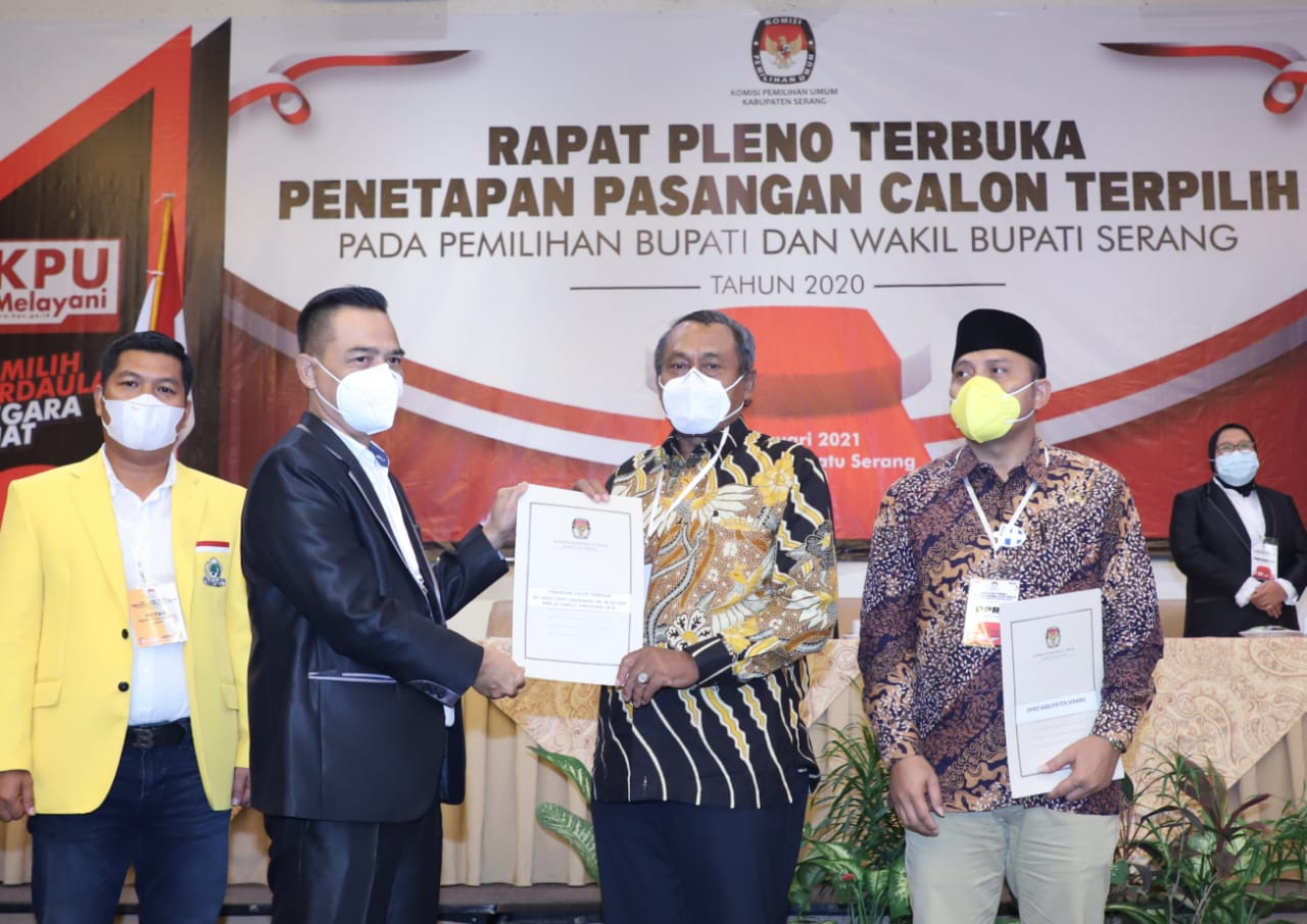 penetapan-bupati-serang-oleh-kpu.jpg