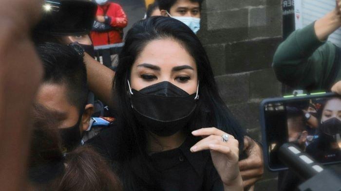 penyanyi-nindy-ayunda-diperiksa-polisi-terkait-kasus-suaminya-askara.jpg