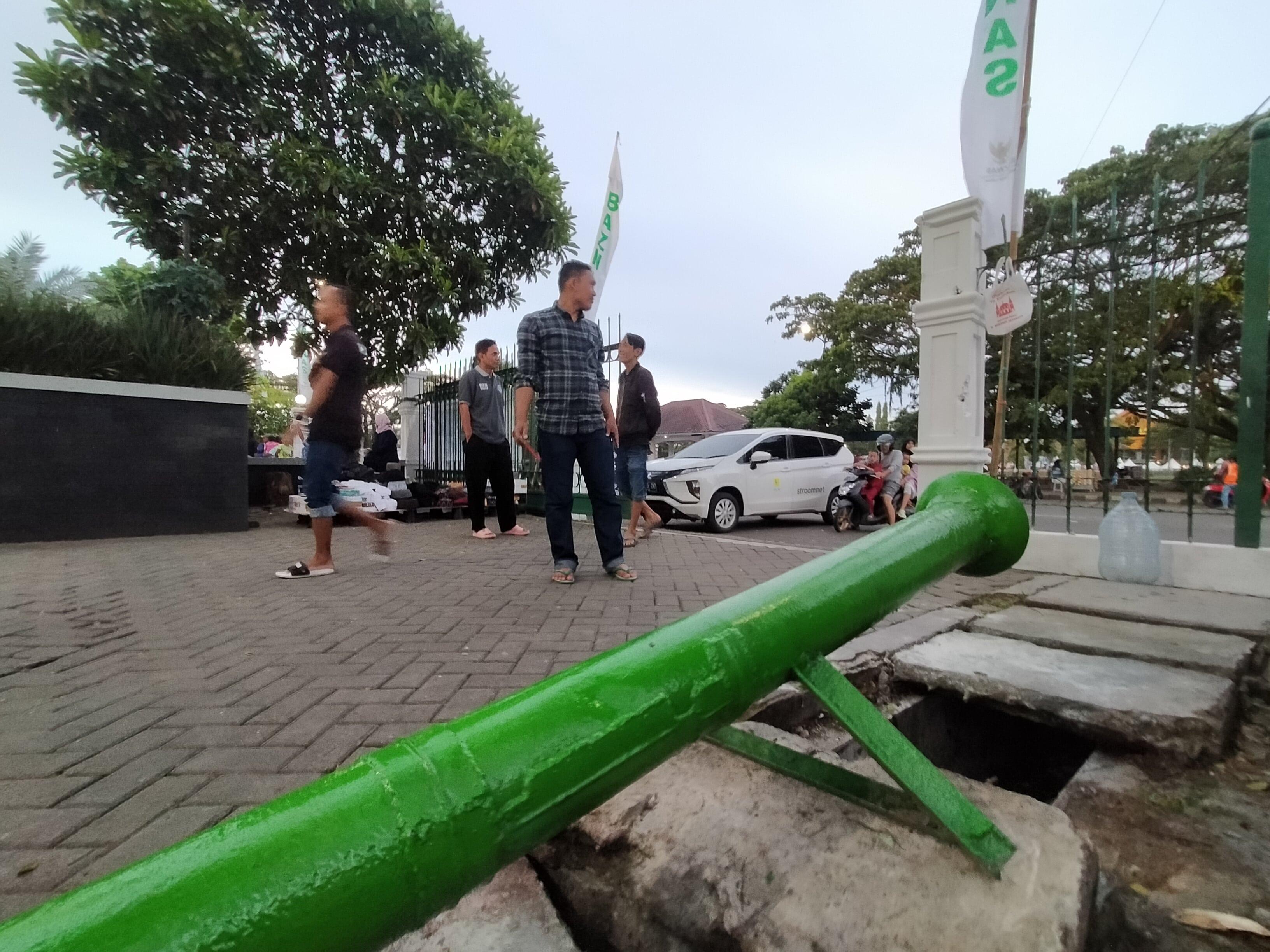 Unik! Suara Dentuman Meriam Jadi Tradisi Jelang Buka Puasa di Rangkasbitung Lebak