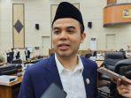Anggota-DPRD-Banten-Dede-Rohana-Putra-akan.jpg