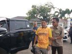 Arifin-dibawa-Kejari-Pandeglang.jpg