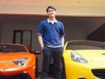 Beberapa-koleksi-mobil-mewah-yang-pernah-dipamerkan-Rizky-Billar-111.jpg