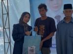 Bupati-Serang-Ratu-Rachmatuzahriyah-membagikan.jpg