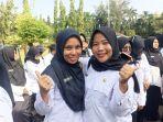 Foto-Anisah-Guru-SDN-Pabean.jpg