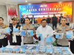 Foto-Jajaran-Polres-Cilegon-membongkar-penyelundupan-narkoba-jenis-sabu-seberat-30-kilogram.jpg