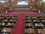 Foto-Sidang-paripurna-DPRD-Kota-Cilegon-di-ruang-rapat-paripurna-pada-Jumat-1472023-ditunda.jpg