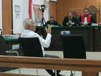 Kadin-Banten-terkejut-saat-sidang-dugaan.jpg