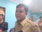 Kepala-Dindikbud-Kota-Tangerang-Selatan-saat-ditem.jpg