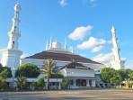Masjid-Raya-Al-Bantani-di-KP3B-Kota-Serang-m.jpg