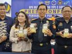 PENYELUNDUPAN-BENUR-Beacukai-Bandara-Soetta.jpg