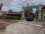 Perlintasan-kereta-api-Ramanuju.jpg
