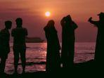 Sunset-pulau-merak.jpg