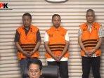 Tersangka-KPK-Riau.jpg