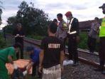 Tewas-tertabrak-kereta-api-di-kasemen.jpg