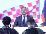 Timnas-Indonesia-Patrick-Kluivert-me.jpg