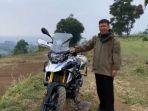 aa-gym-lelang-sepeda-motor-bmw-gs-310.jpg