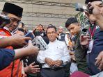 anies-di-serang-pers.jpg