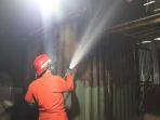 blower-terbakar-petugas-pemadaman.jpg