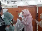 bupati-serang-ratu-tatu-chasanah-melaksanakan-salat-idul-fitri.jpg
