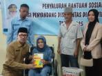 Dinsos Kota Serang Salurkan Bantuan Beras dan Susu untuk 145 Anak Terlantar dan Disabilitas