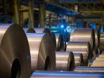 foto-baja-jenis-hot-rolled-coil-hrc-produksi-krakatau-steel.jpg