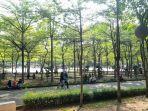 foto-suasana-aktivitas-di-alun-alun-kota-serang-di-hari-minggu-pagi.jpg