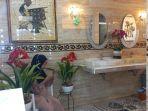 foto-toilet-mewah-di-spbu-pasar-kemis.jpg